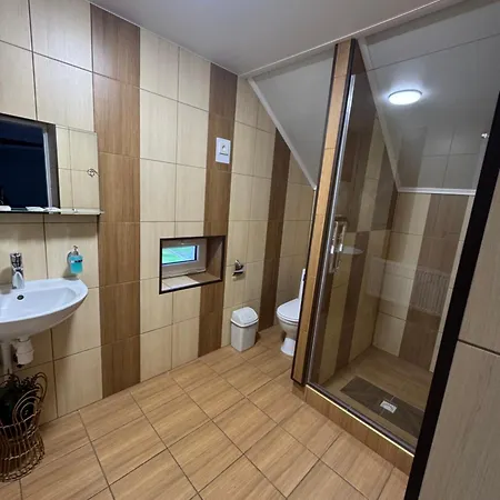 Guest House 亚列姆切