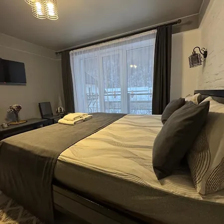 酒店 Guest House 亚列姆切