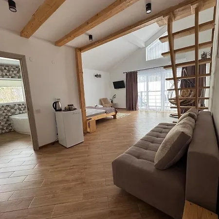 Guest House *